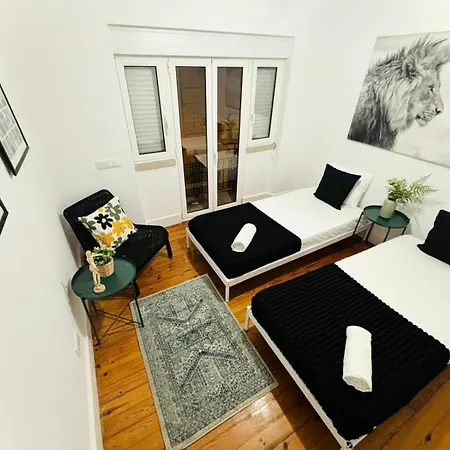 Hostel Luxury Rooms, Ideal Location For Tourists